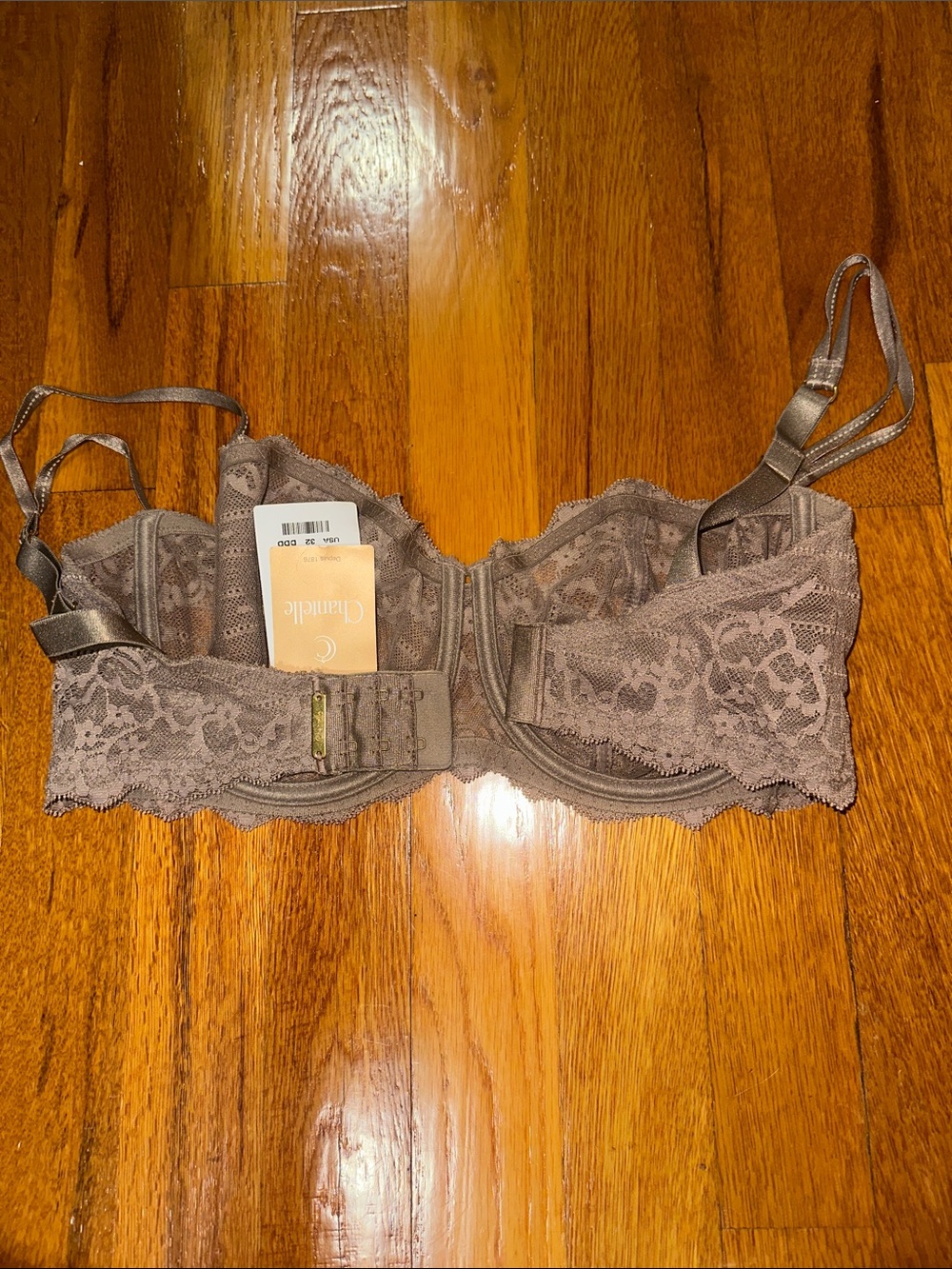 NWT Chantelle Lace Underwire Bra in Taupe - Picture 7 of 9